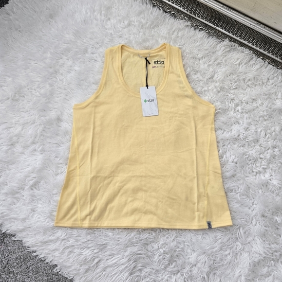 Stio Women's Divide Tank. COLOR -Pale Straw Heather. Size Small. New.Cotton - Picture 3 of 11